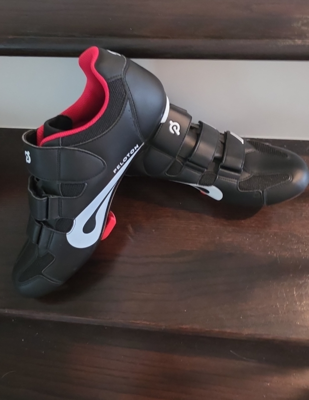 Mens PELOTON Cycling Shoes With Delta Look Cleats, Mens 12.5, Euro 46